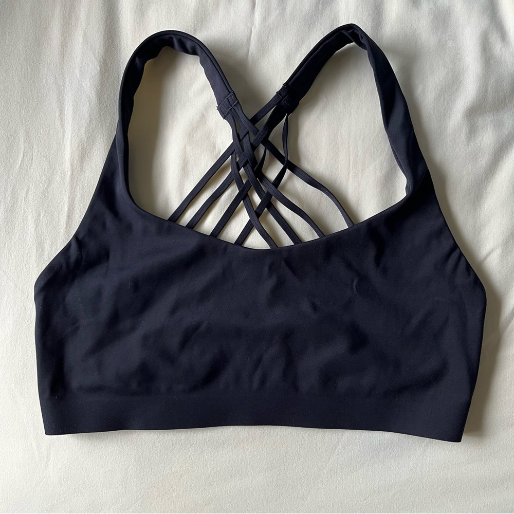 Lululemon FlexyFlex Strappy Yoga Bra in Black